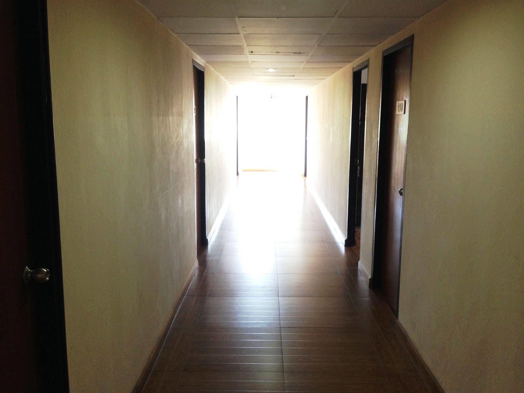 Skaw Beach Hotel Патая Екстериор снимка
