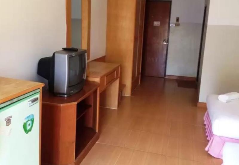 Skaw Beach Hotel Патая Екстериор снимка